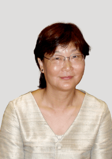 Michelle LEE